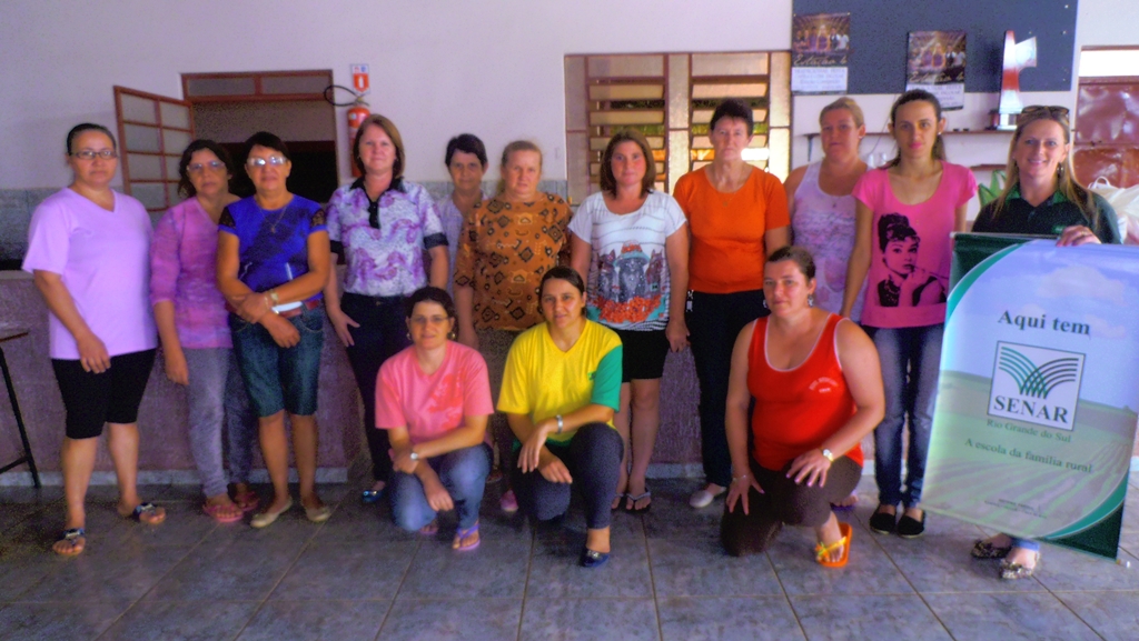 Curso de Pintura e Tingimento em Tecidos do SENAR em parceria com a SMASH 